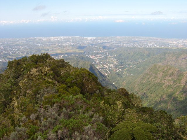 L'océan, l'Entre Deux, Saint-Louis et la Rivière St-Louis