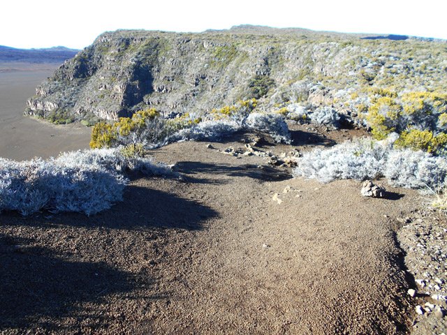 Attention à la glissade en bord de rempart car le sol est très sableux