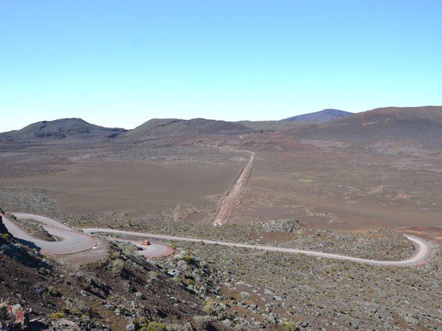 Près du point de vue officiel, magnifiques panoramas sur la Plaine des Sables
