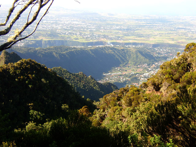 Durant la montée, l'Entre deux, les Gorges du Bras de la Plaine et vers le Tampon