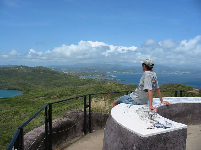 Très grande table d'orientation pour mieux situer les lieux caractéristiques