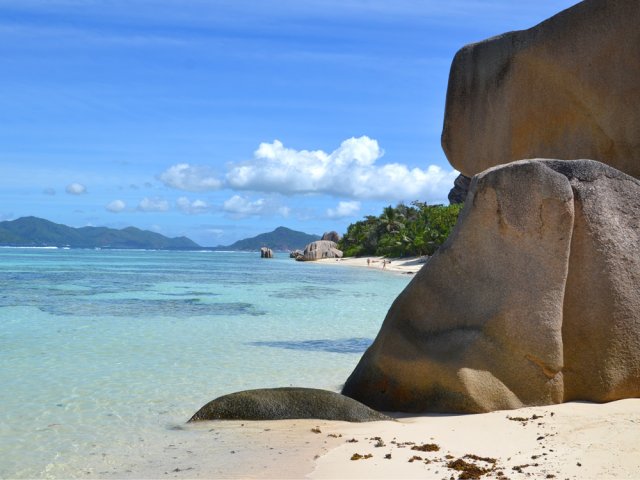 De longues plages paradisiaques
