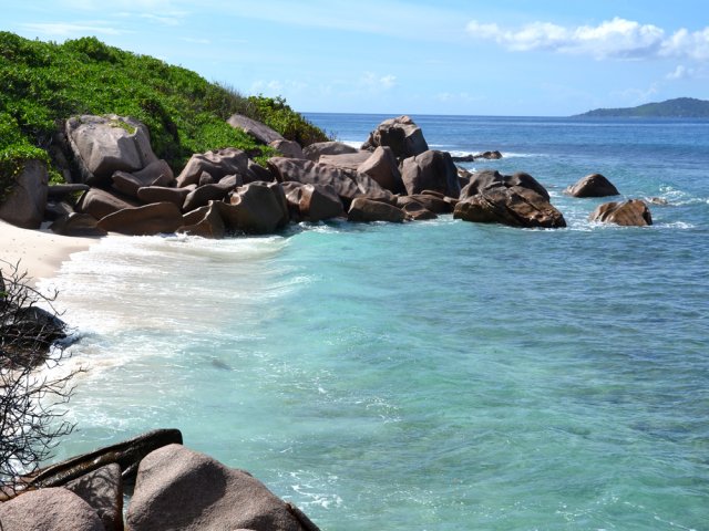 Encore une minuscule plage pour une halte baignade