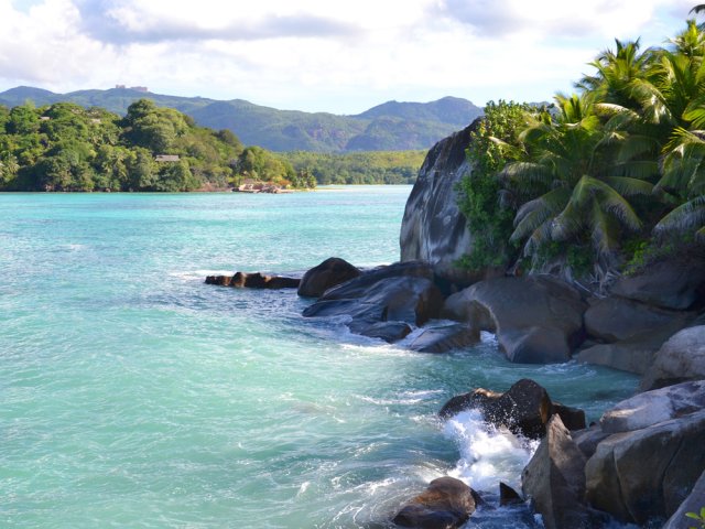 La côte rocheuse du côté de Sainte-Anne
