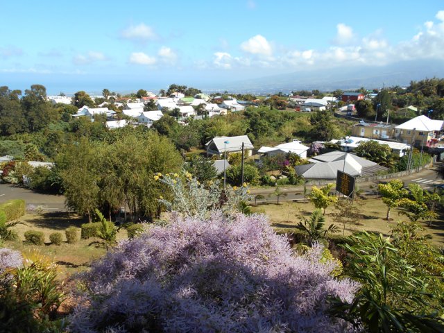 Point de vue sur le village de Bérive