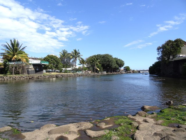 Le petit port naturel de la Rivière d'Abord