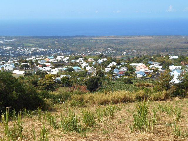 Encore trois lacets avant d'arriver dans la Ravine Sèche