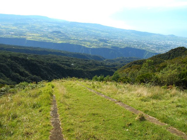 Piste de décollage des parapentes avec magnifiques vues sur la Plaine des Cafres