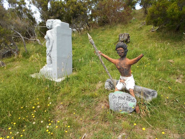 Une visite s'impose au musée dont les sculptures ont souffert de certains cyclones