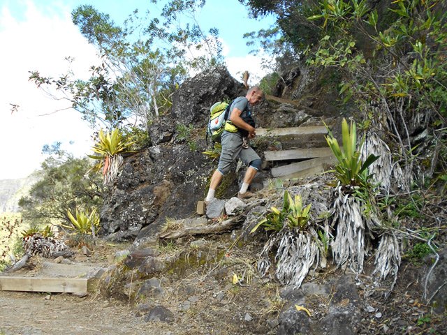 La montée de plus de 1000 mètres débute sans transition de repos