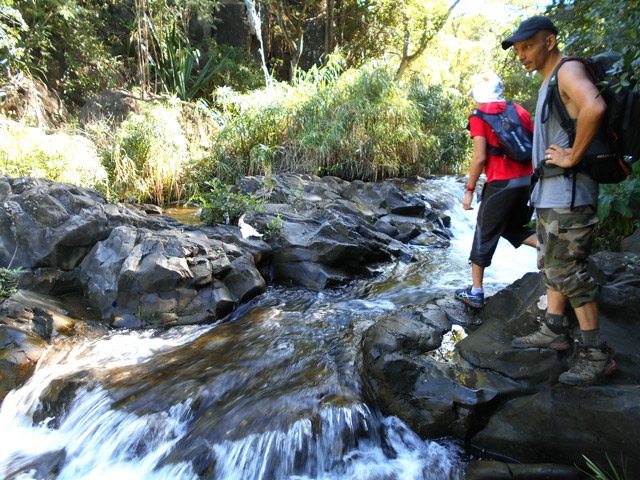 Attention à la glissade au passage des gués