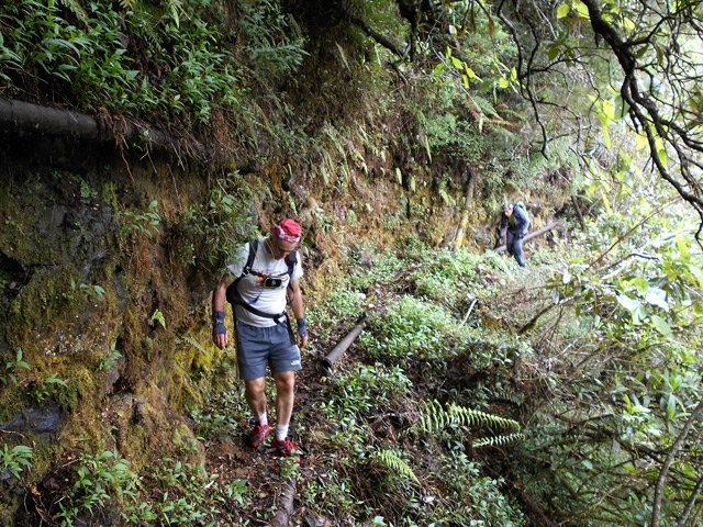 Encore des traces d'ouvrages anciens