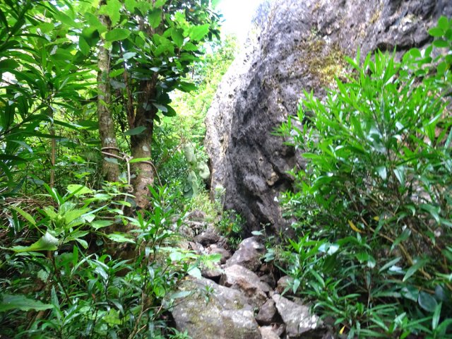 Les premières barres rocheuses font leur apparition