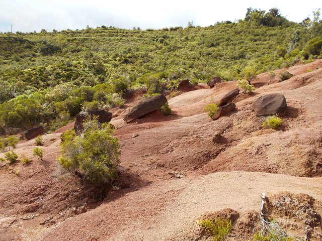 Les rochers tiennent encore mais pour combien de temps ?