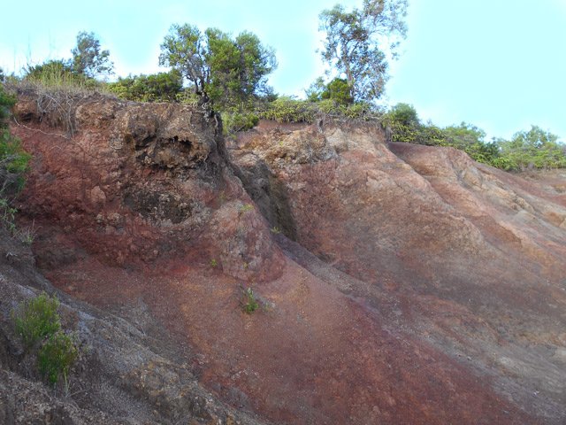 Les premières falaises en début de boucle