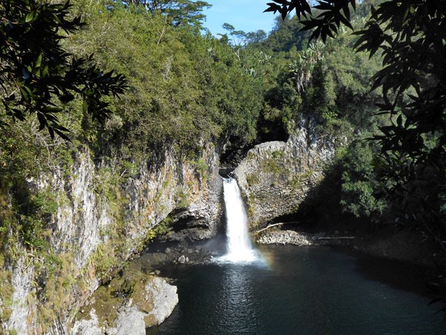 La cascade du Bassin la Mer vue du promontoire