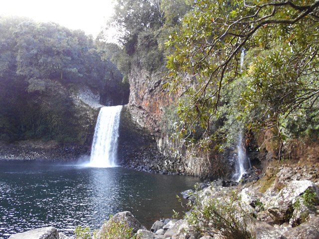 Le spectacle des deux cascades vaut ce petit détour