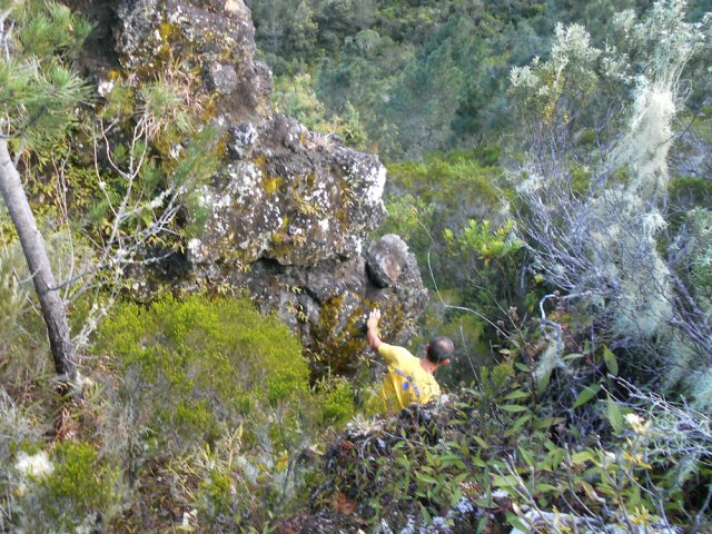 Un précipice plutôt qu'un sentier qui se poursuit