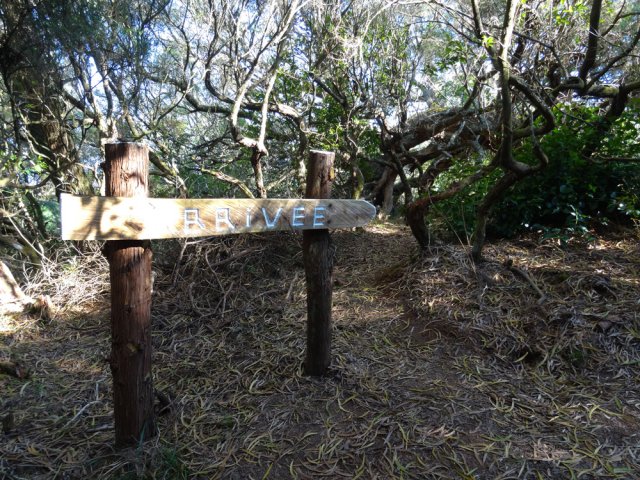 Un panneau annonce la fin de la très courte boucle