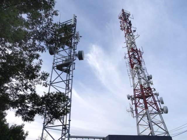 Les antennes qui se voient depuis l'océan