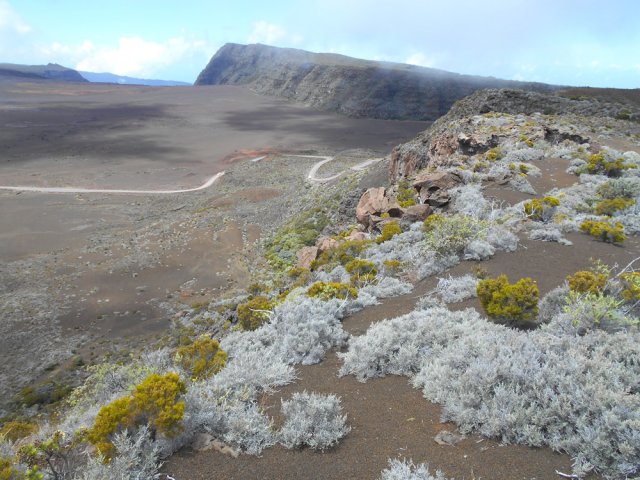 Les 200 derniers mètres peuvent s'effectuer sur le sentier pour de belles vues