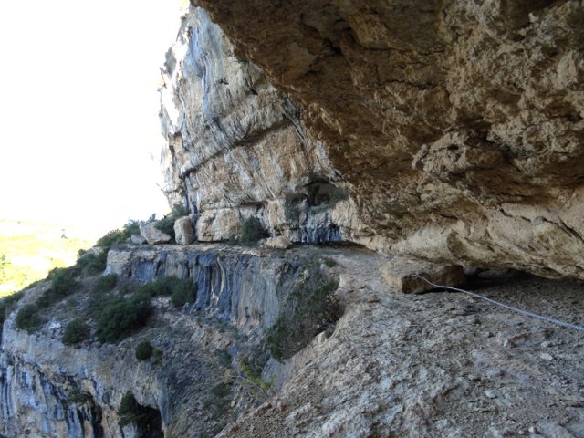 Certains passages délicats sont sécurisés avec des câbles en acier