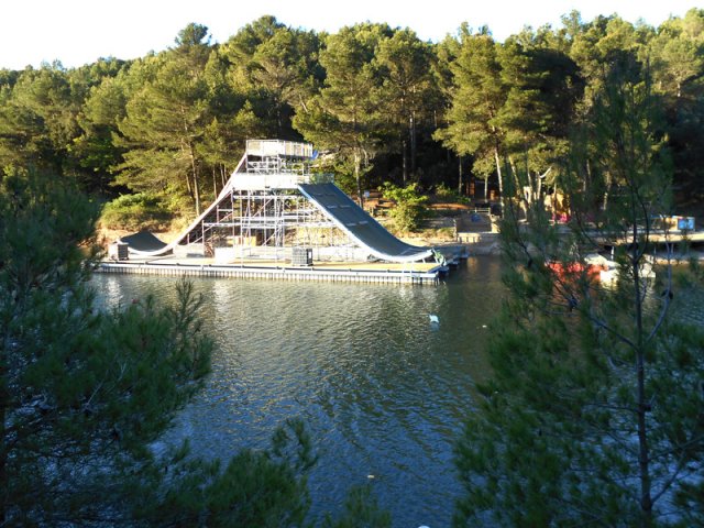 Les aires de jeux aquatiques attirent beaucoup de monde aux beaux jours