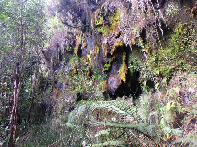 Demi-tour aux rochers lors de la tentative de remontée de l'autre face