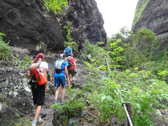 Forte montée vers la source Cabris