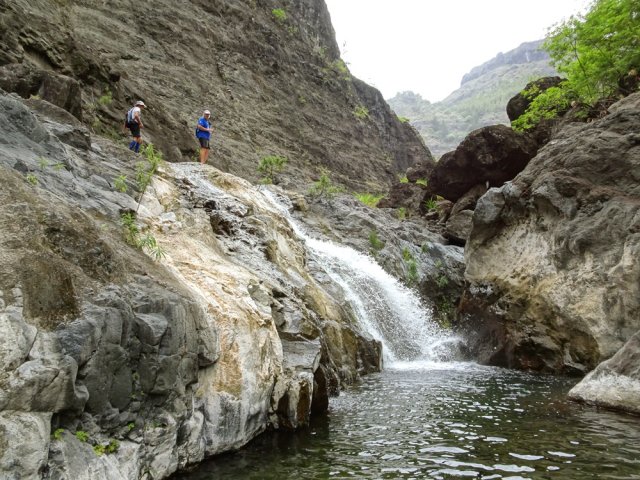 Nouvelle chute et nouveau bassin