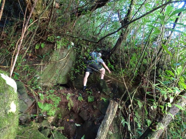 Remontée très sportive pour contourner la chute
