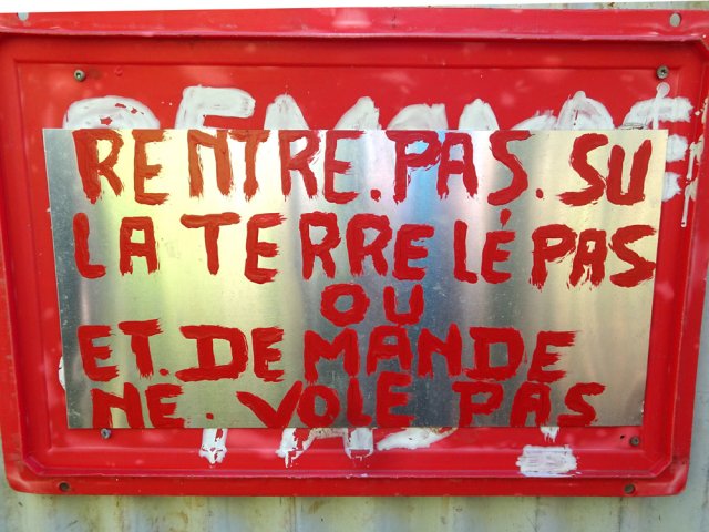 De toute manière, un randonneur n'entre pas en propriété privée !