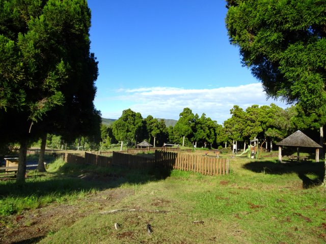 Départ depuis le parking de l'aire de repos de Mamode Camp