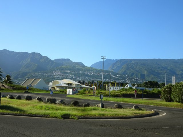 Le rond-point de Tamatave, à deux pas du parking