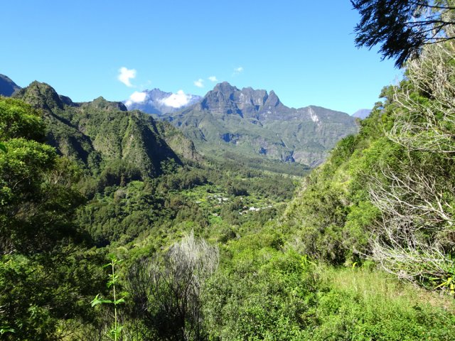 L'Îlet à Malheur de l'autre côté du Bras Bémale