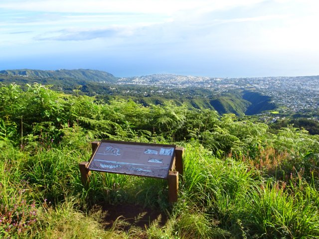 Le point de vue officiel à 30 mètres du sentier pour de beaux panoramas