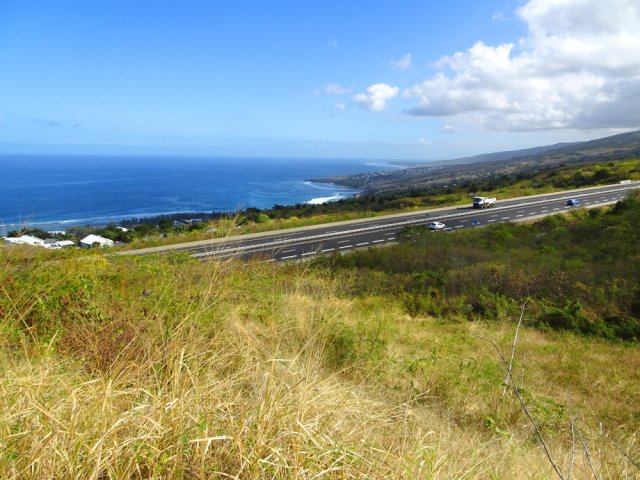 On se rapproche de la RN1 pour de beaux panoramas sur la mer