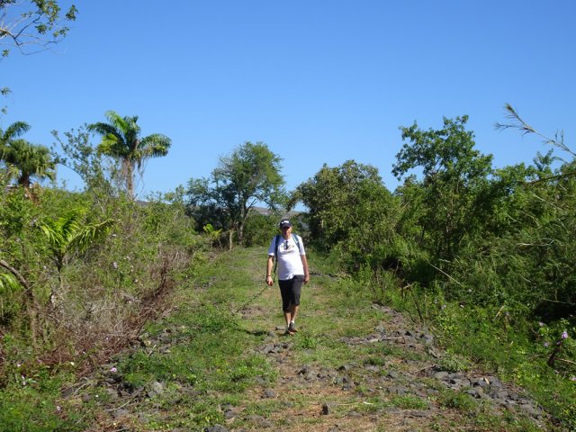 La fin de la piste avant d'arriver aux habitations
