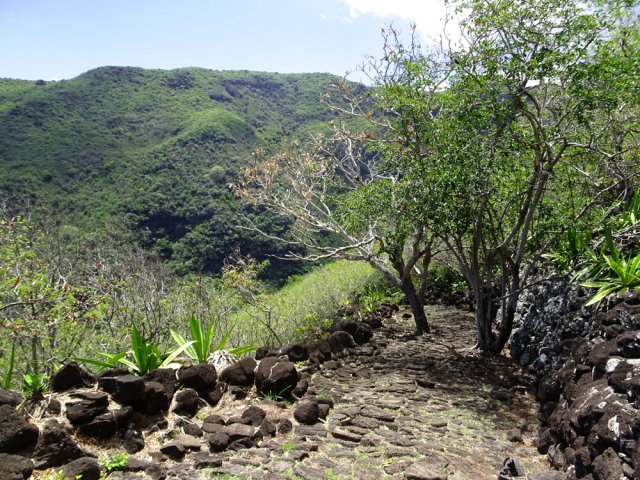 On s'approche de la Ravine de la Grande Chaloupe