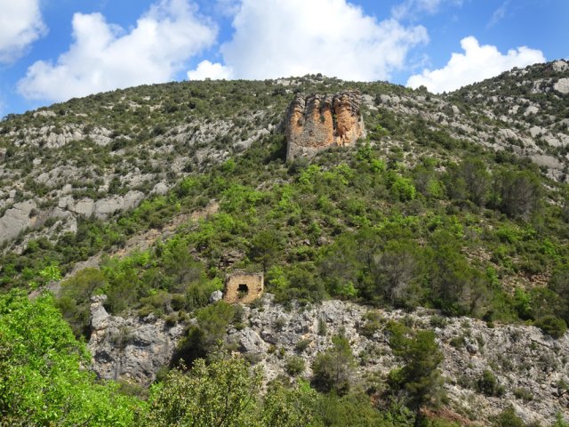 Quelques ruines dans ce paysage sauvage