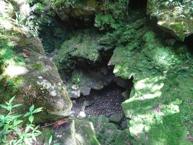 Contournement obligatoire d'un canyon plus étroit que les autres