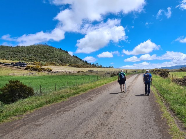 Marcher 200 m sur le Chemin Grande Savane