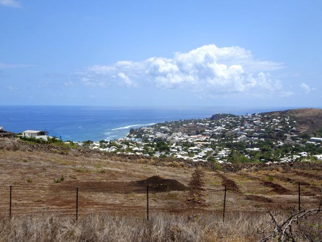 On domine Saint-Gilles et les cultures