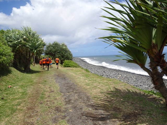 Retour vers le Parc du Colosse en longeant l'océan