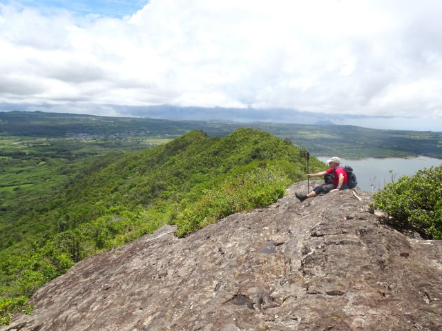 Repos mérité en admirant le paysage