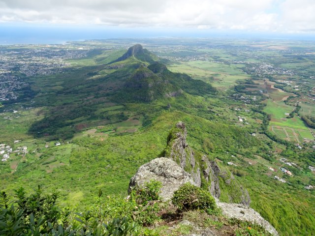 Cantin et Virgins Peak au nord