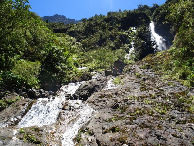 Ici aussi, on ne profite des cascades qu'avec les yeux