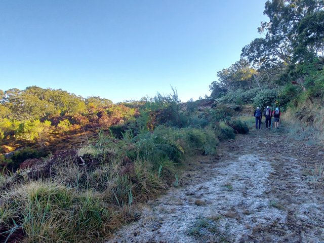 Début de la boucle par 4° et le givre des nuits froides du mois d'août