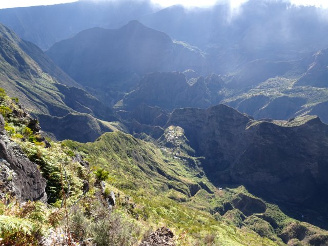 Idem vers le nord en direction du Piton Cabris