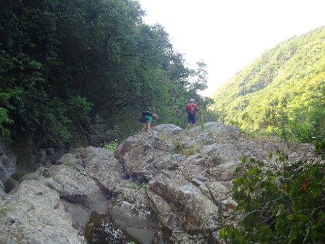 Attention à la glissade pour la haute cascade à sec de la Ravine de Bellevue